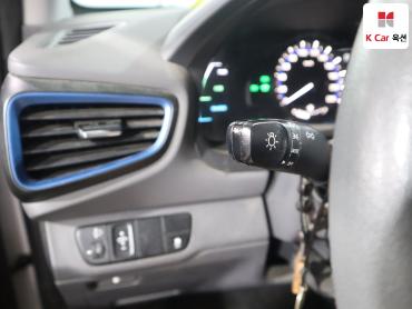 2017 - hyundai ioniq