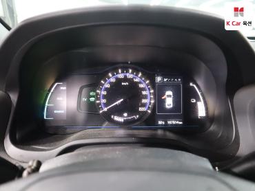 2017 - hyundai ioniq