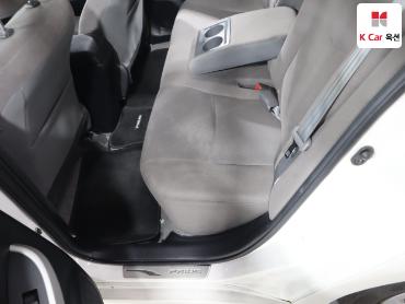 2014 - toyota prius