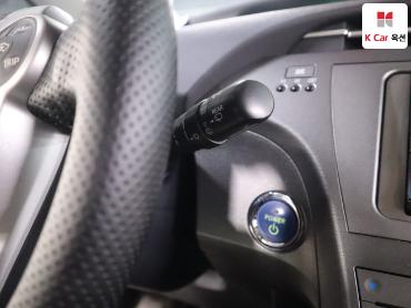2014 - toyota prius