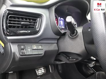 2018 - kia stonic