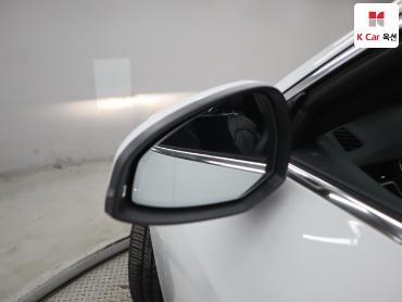 Audi A4 2021 — صورة 23