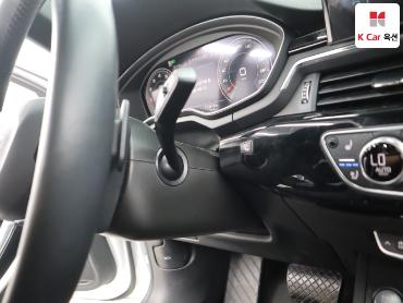 Audi A4 2021 — صورة 17