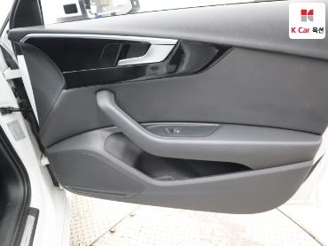 Audi A4 2021 — صورة 31