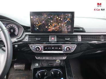 Audi A4 2021 — صورة 12