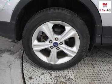 2014 - ford escape