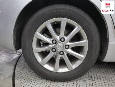 2011 - toyota camry