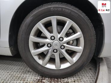 2011 - toyota camry