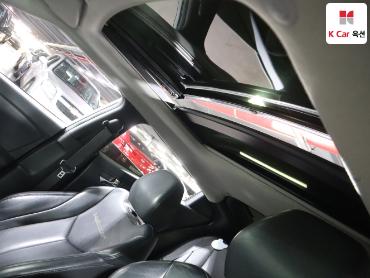 2012 - hyundai veloster