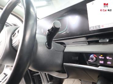 2023 - kia sportage