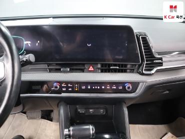 2023 - kia sportage