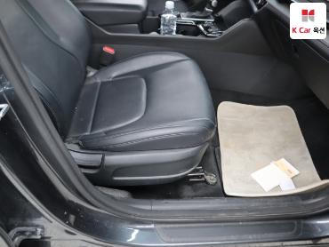 2023 - kia sportage