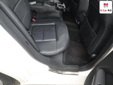 2013 - mercedes-benz e220
