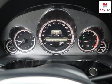 2013 - mercedes-benz e220