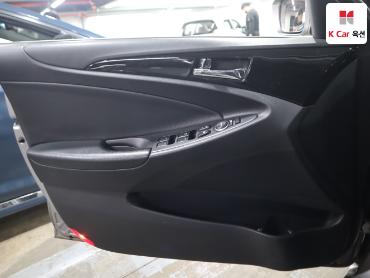 2011 - hyundai sonata