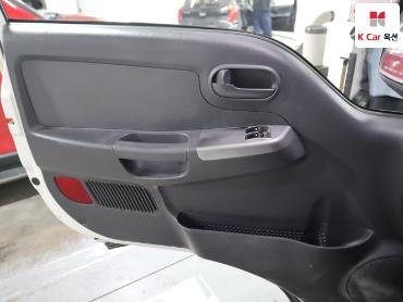 2019 - kia bongo iii