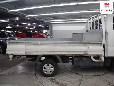 2019 - kia bongo iii