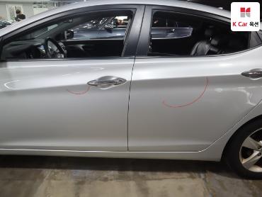 2012 - hyundai avante