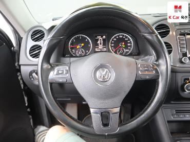 2015 - volkswagen tiguan