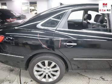 2010 - hyundai grandeur