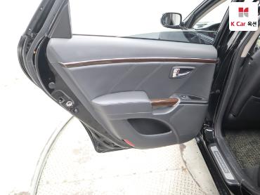 2010 - hyundai grandeur