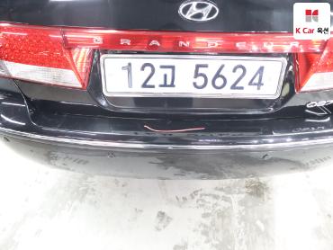 2010 - hyundai grandeur