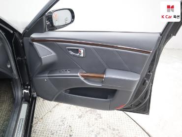 2010 - hyundai grandeur