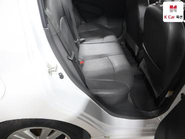2015 - chevrolet spark