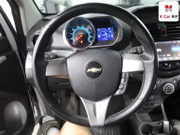 2015 - chevrolet spark