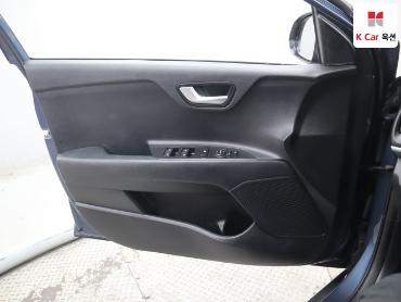 2018 - kia stonic