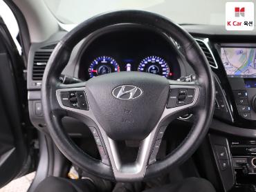 2012 - hyundai i40