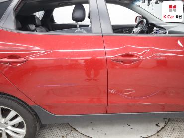 2010 - hyundai tucson