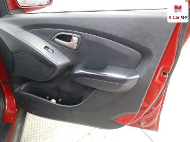 2010 - hyundai tucson