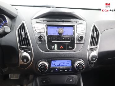 2010 - hyundai tucson