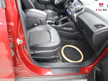 2010 - hyundai tucson