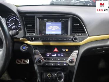 2016 - hyundai avante
