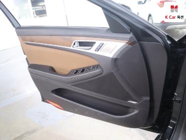 2018 - genesis g80