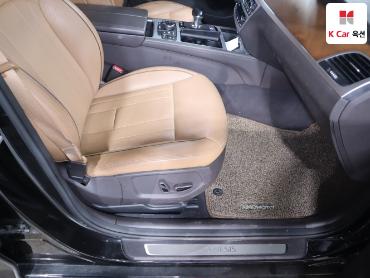 2018 - genesis g80