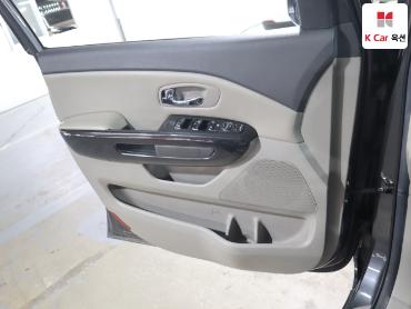 2016 - kia carnival