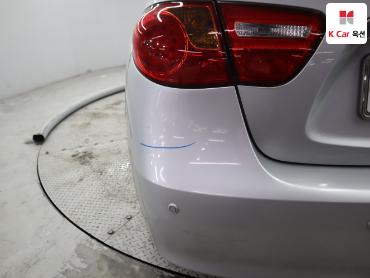 2010 - hyundai avante