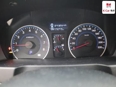 2010 - hyundai avante