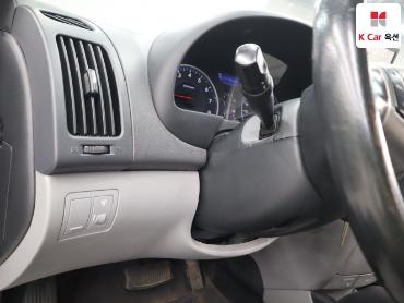 2010 - hyundai avante