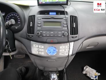 2010 - hyundai avante