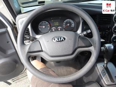 2013 - kia bongo iii