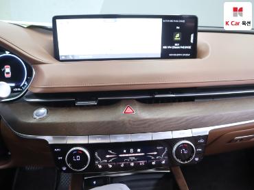 2022 - genesis g80
