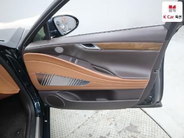 2022 - genesis g80