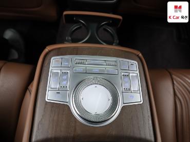 2022 - genesis g80