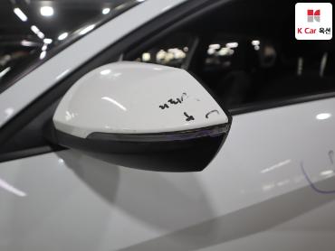 هيونداي أفانتي 2021 — صورة 35