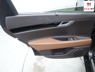 2022 - genesis g80