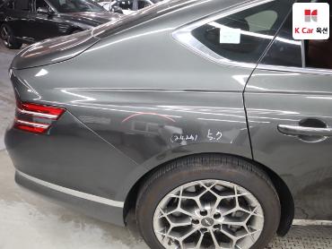 2022 - genesis g80